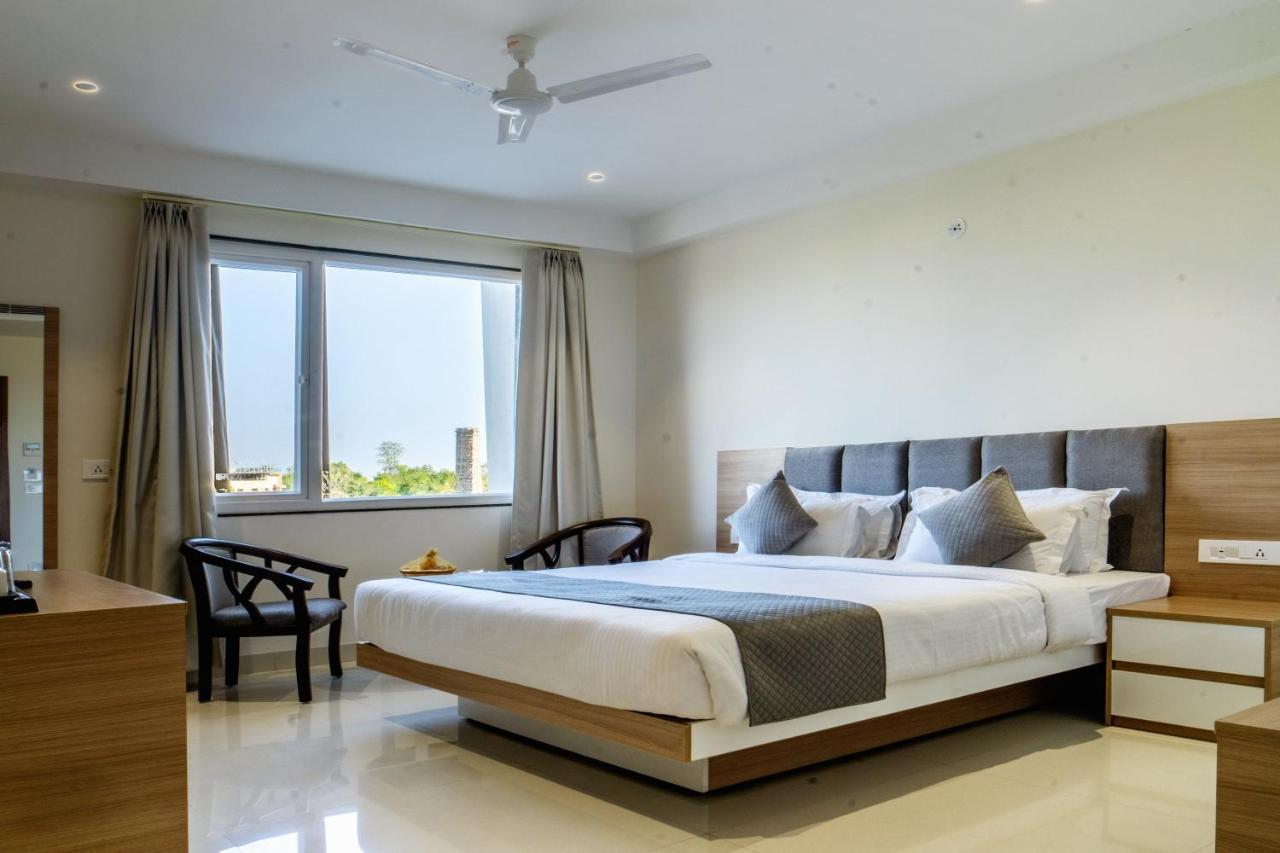 The Mangal View Residency - A Luxury Boutique Business Hotel Udaipur Dış mekan fotoğraf