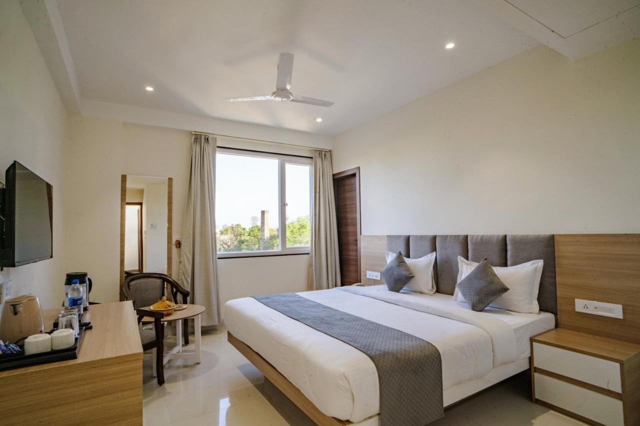 The Mangal View Residency - A Luxury Boutique Business Hotel Udaipur Dış mekan fotoğraf