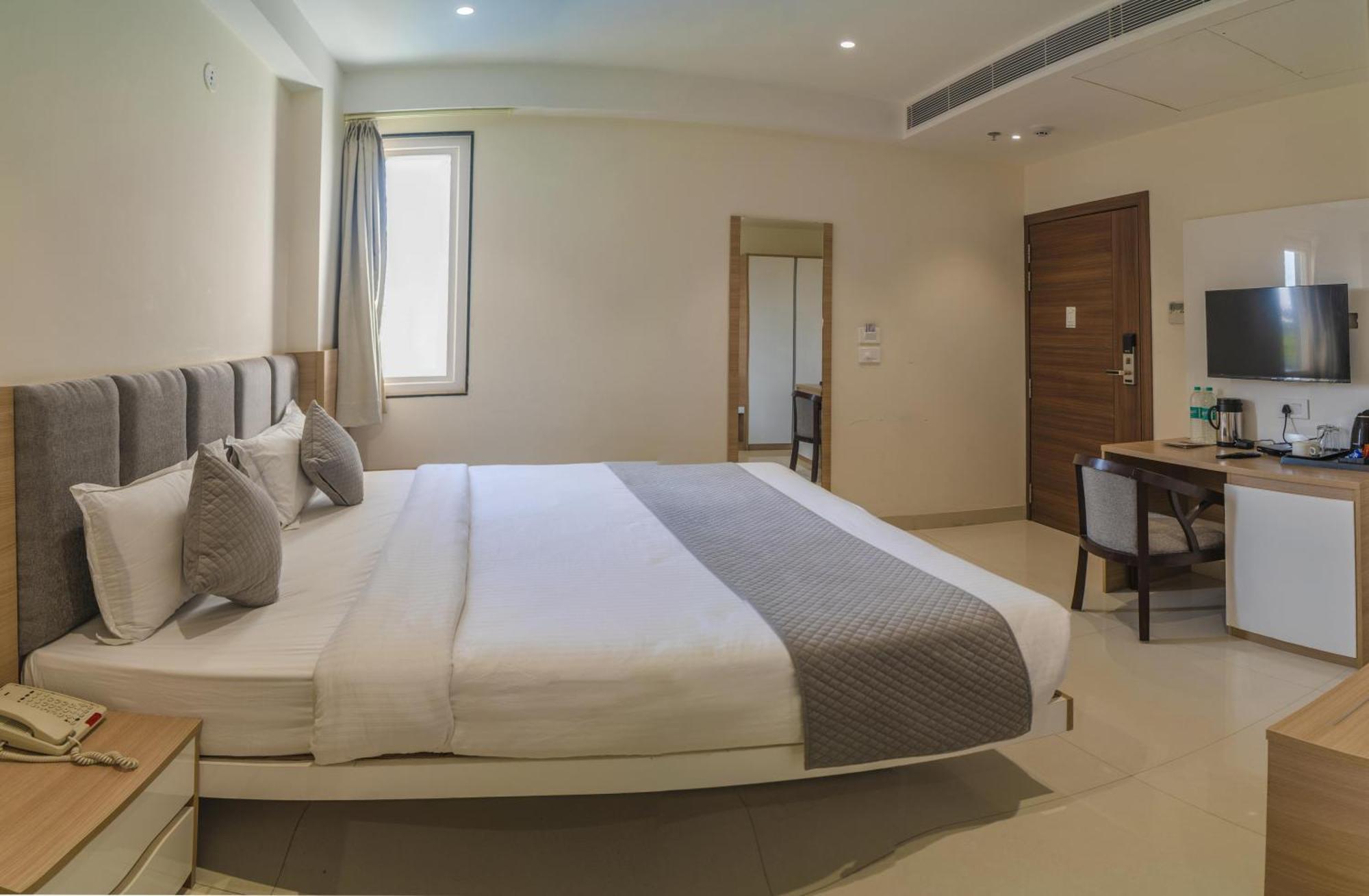 The Mangal View Residency - A Luxury Boutique Business Hotel Udaipur Dış mekan fotoğraf