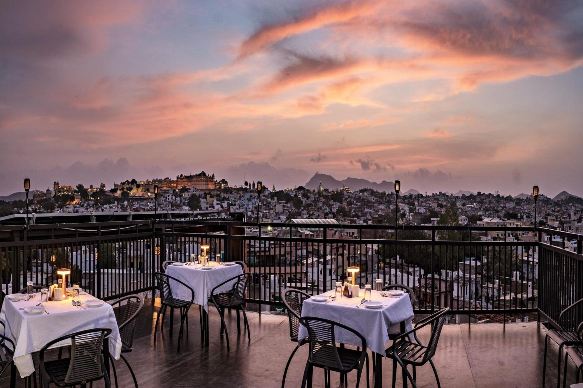 The Mangal View Residency - A Luxury Boutique Business Hotel Udaipur Dış mekan fotoğraf